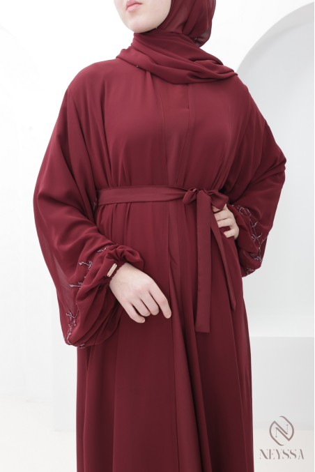 Abaya Dubaï kimono mousseline bordeaux, tendance Aïd hijabi