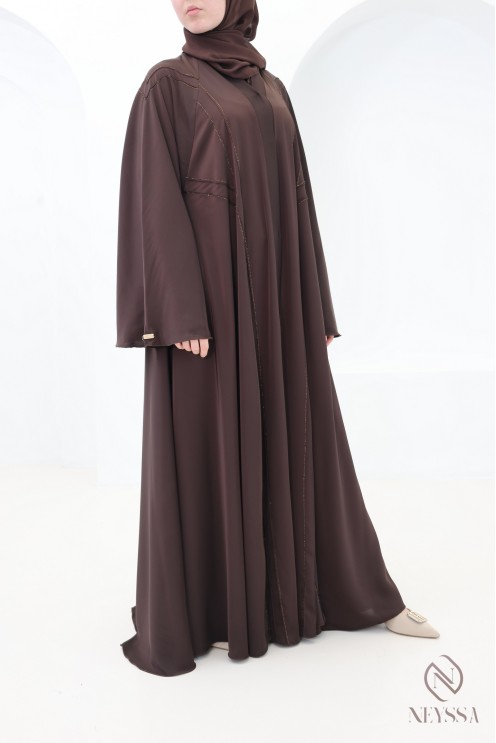 Abaya Dubaï coupe évasée marron, tenue Aïd femme musulmane