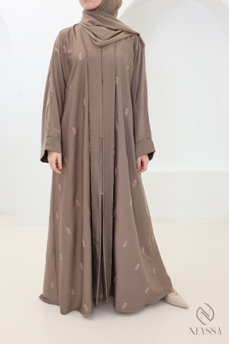 Abaya Dubaï kimono taupe avec broderie feuilles et strass femme hijabi 2