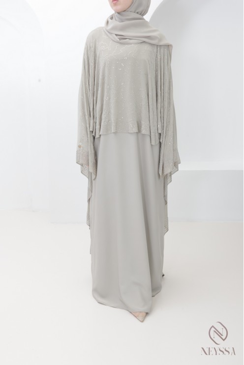 Abaya Dubai Cape aus greigefarbenem Chiffon mit Strasssteinen, Hijabi