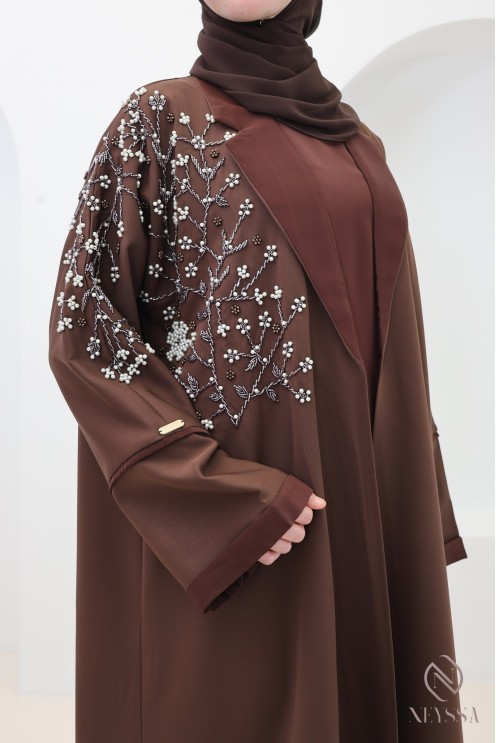 Dubai chocolate kimono abaya, elegant blazer collar, outfit for Eid