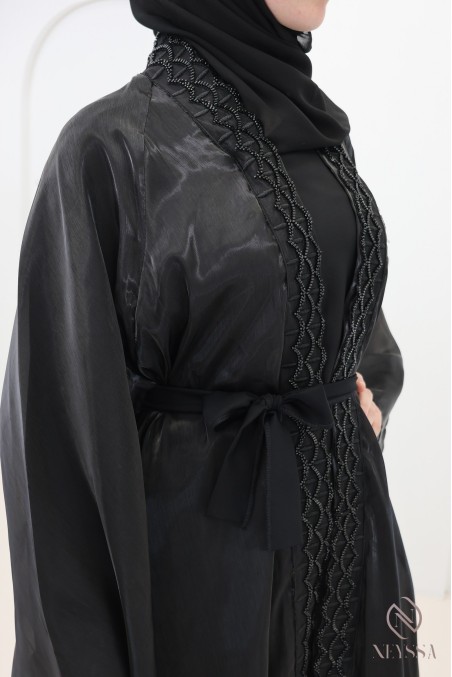 Abaya Dubaï kimono organza satinée noir coupe umbrella hijabi