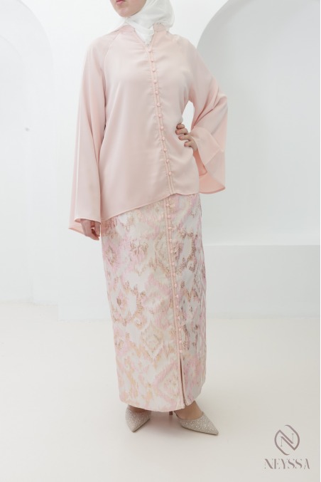 Ensemble femme Aïd rose poudré jupe en brocart avec tunique sfifa