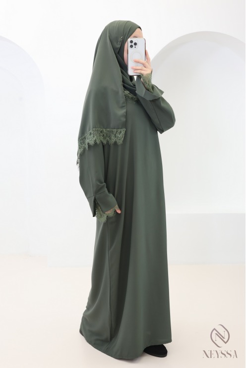 2-teiliges Set aus Abaya + Hijab aus Medina-Seide mit Spitze