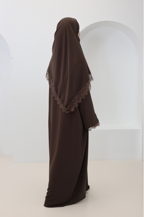 Ensemble 2 pièces Abaya + Hijab en Soie de Médine avec Dentelles