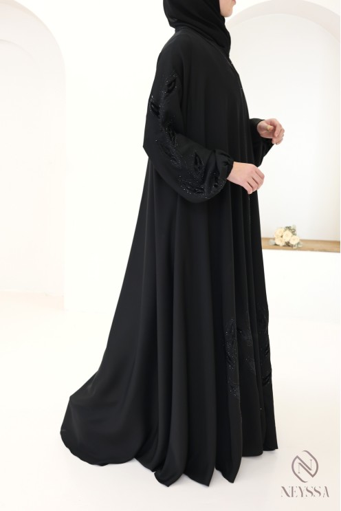 Kimono-Abaya Dubai mit Strasssteinen und Blumenstickerei aus Samt