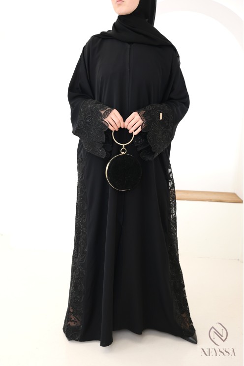Luxury Dubai kimono abaya with chic black embroidery for women