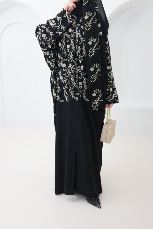 Abaya kimono Dubaï coupe papillon en Nidah tenue pour l'Aïd