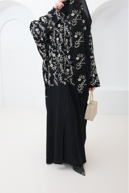 Abaya kimono Dubaï coupe papillon en Nidah tenue pour l'Aïd