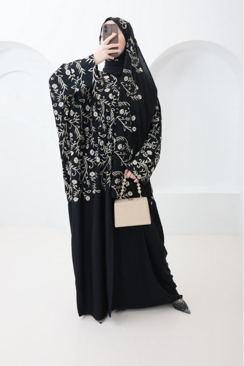 Abaya kimono Dubaï coupe papillon en Nidah tenue pour l'Aïd