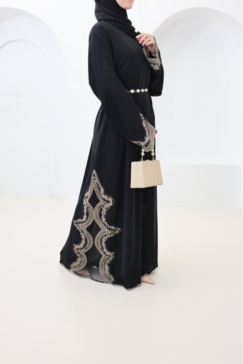 Dubai kimono abaya with black and bronze lace and snap buttons