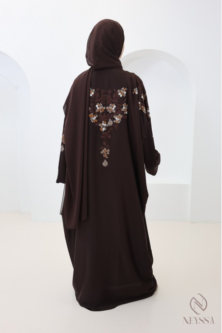 Abaya Dubaï kimono marron coupe papillon avec broderie