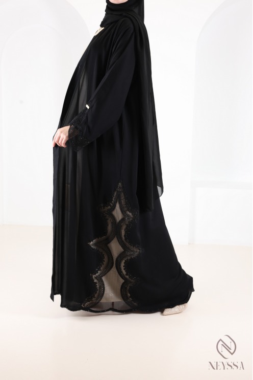 Dubai abaya kimono with black lace embroidery, a must-have for Eid
