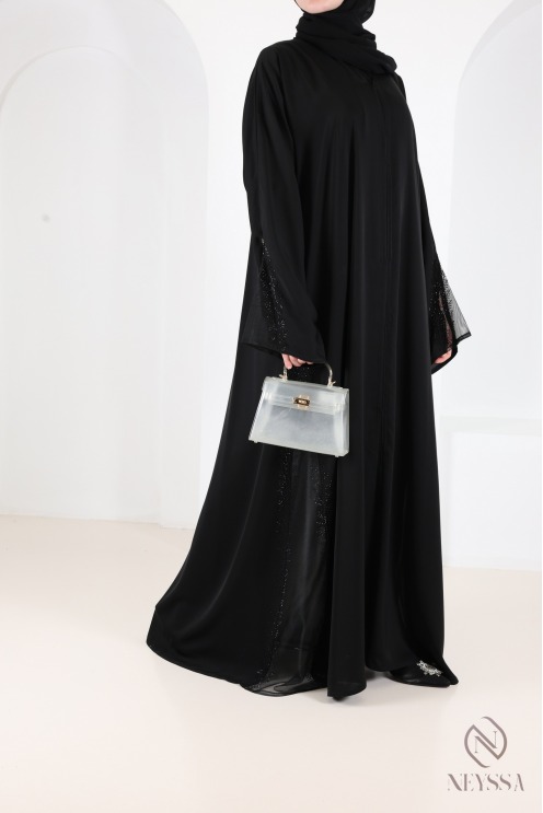 Dubai kimono abaya with lace and rhinestones, perfect for Eid
