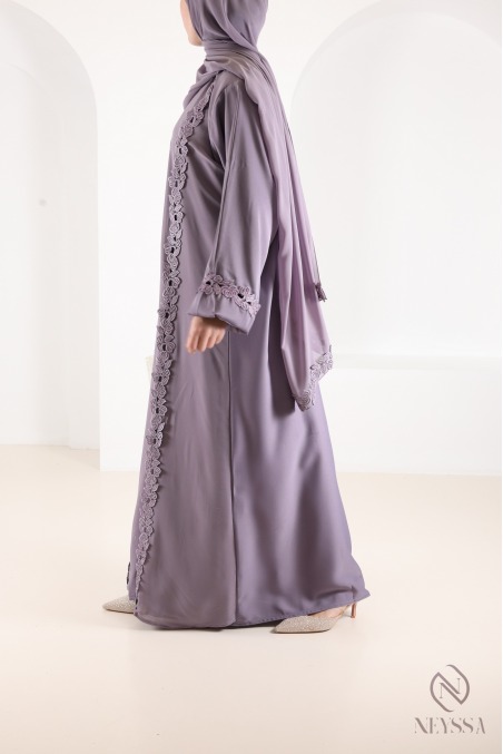 Purple Dubai abaya with embroidery and rhinestones, Eid outfit idea