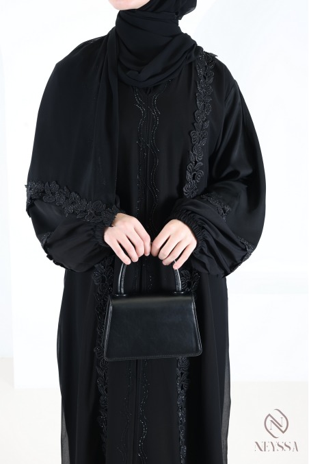 Abaya Dubai mit Stickerei und Strasssteinen, Outfit-Idee für Eid