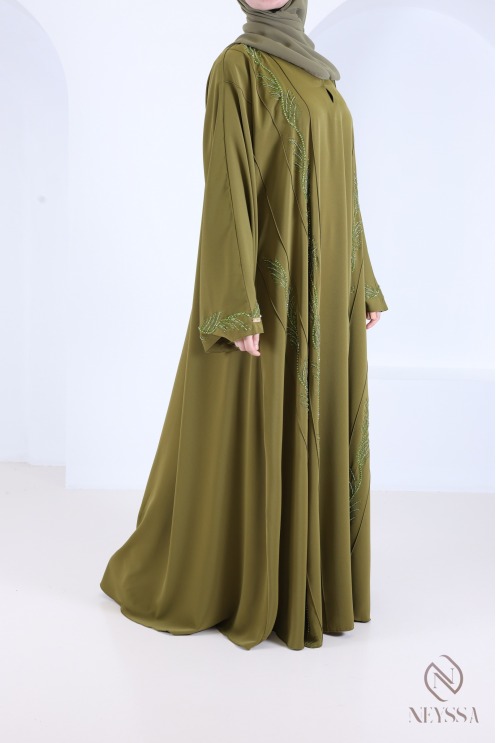 Dubai abaya with green rhinestones and embroidered pearls for Eid