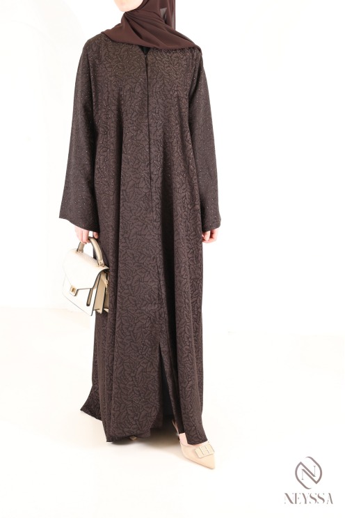 Abaya Dubaï kimono tissu fluide en brocart marron idée tenue Aïd
