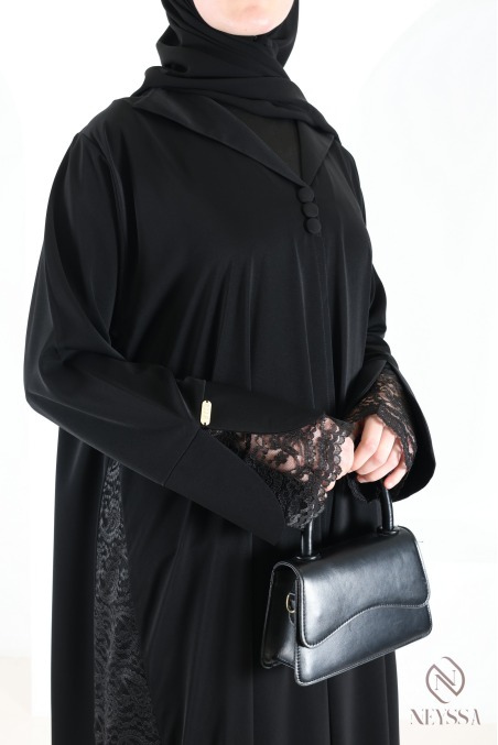 Abaya Dubaï noir avec dentelle, élégante et modeste pour l'Aïd