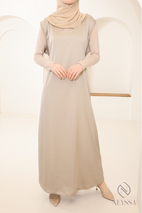Sous robe sans manches effet satin idéale à porter pour ses kimono