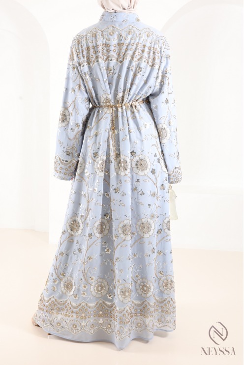 Lange Abaya aus blauem Chiffon im Kaftan-Stil mit Perlenstickerei