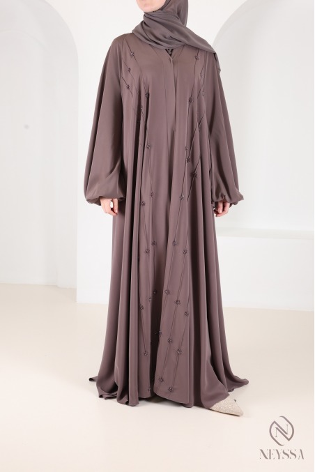 Luxury Dubai kimono abaya with hand-embroidered pearls