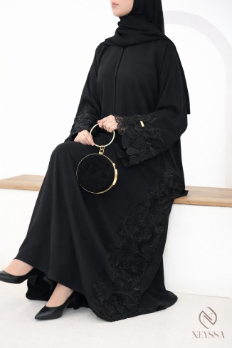 Abaya Dubaï kimono de luxe avec broderie tendance chic noir femme