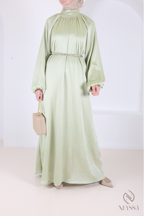 Long satin dress with puffed sleeves, elegant outfit