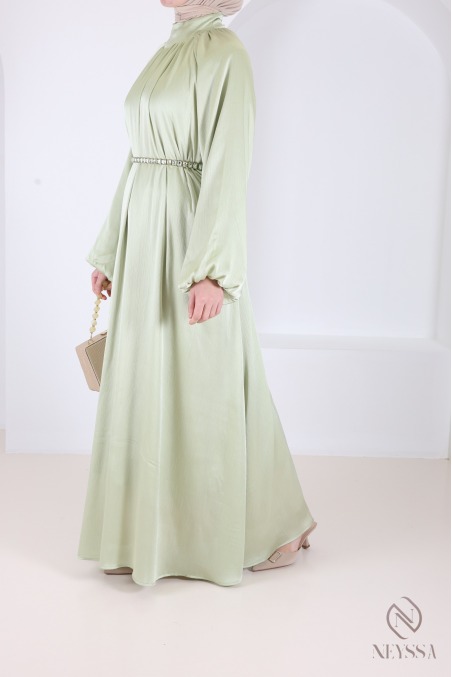 Long satin dress with puffed sleeves, elegant outfit