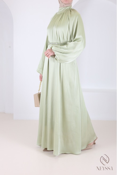 Robe longue satinée à manches bouffantes satinée, tenue élégante