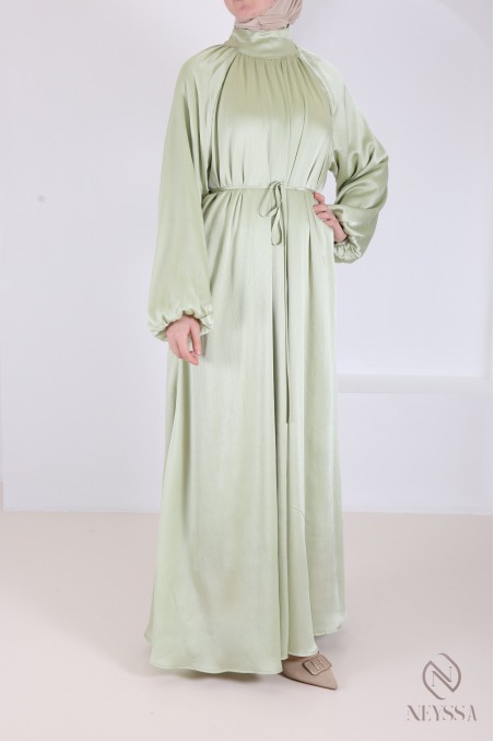 Robe longue satinée à manches bouffantes satinée, tenue élégante