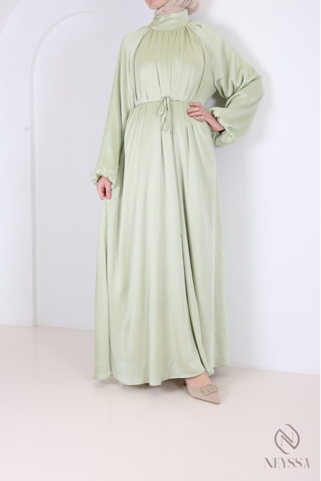 Long satin dress with puffed sleeves, elegant outfit