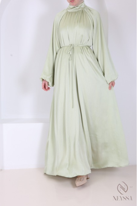 Long satin dress with puffed sleeves, elegant outfit