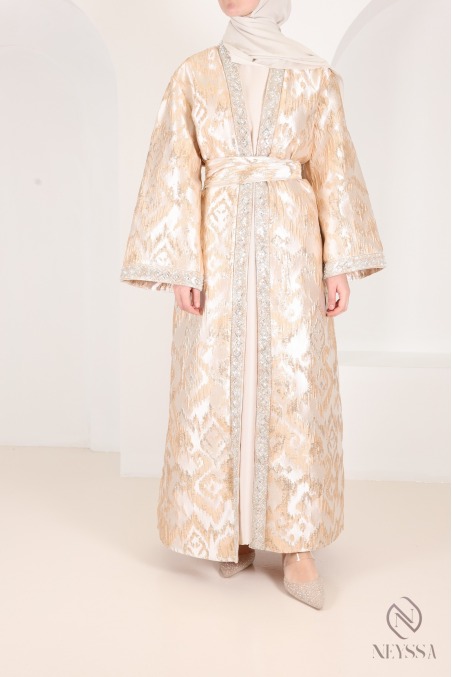 Beige/gold brocade kimono dress with underdress, Eid outfit idea