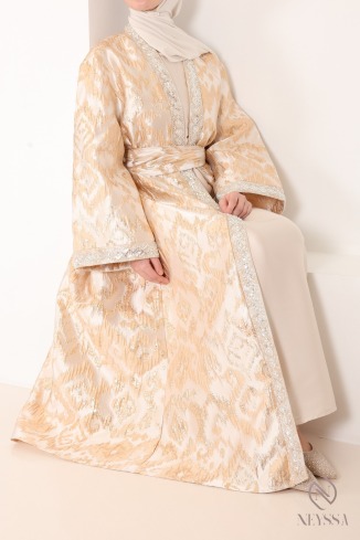 Beige/gold brocade kimono dress with underdress, Eid outfit idea