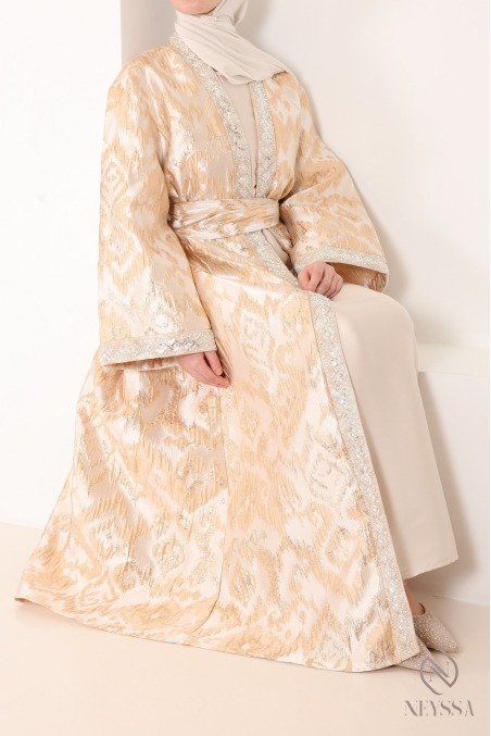 Beige/gold brocade kimono dress with underdress, Eid outfit idea