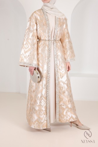 Beige/gold brocade kimono dress with underdress, Eid outfit idea 2