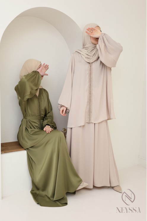 Ensemble tunique longue avec jupe beige,  pour femme voilée pour l'Aïd