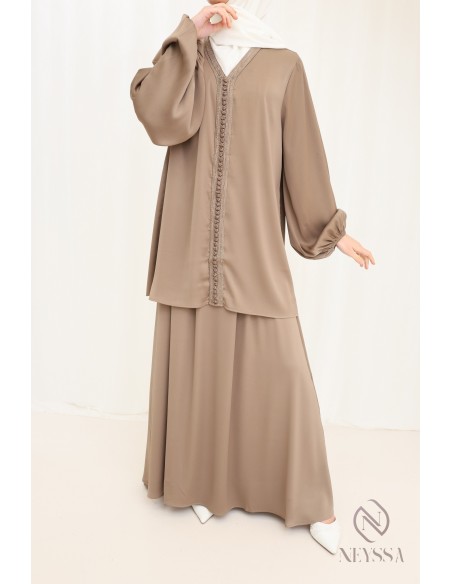 Tunic set with sfifa and long skirt, Eid look idea.