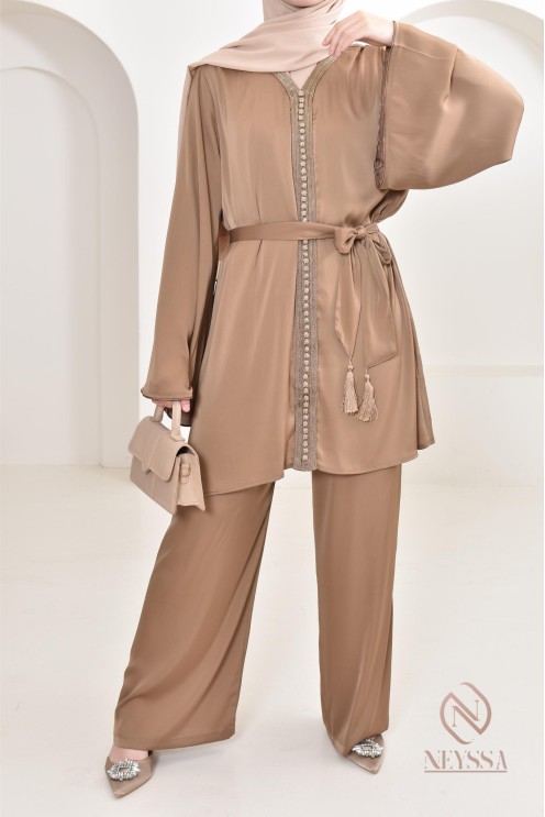 Ensemble tunique caftan avec son palazzo ample, idée tenue Aïd 2024