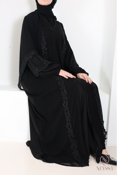 Abaya Dubai mit Stickerei und Strasssteinen, Outfit-Idee für Eid
