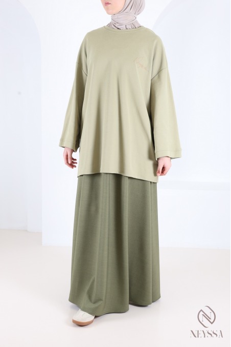 T-shirt oversize femme signé Neyssa, coupe ample, tissu coton