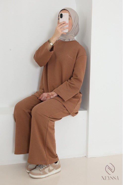 2-piece set with pants + long-sleeved T-shirt for hijabi women