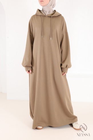 Langes, khakifarbenes Kleid im Hoodie-Stil, aus weichem Sportstoff
