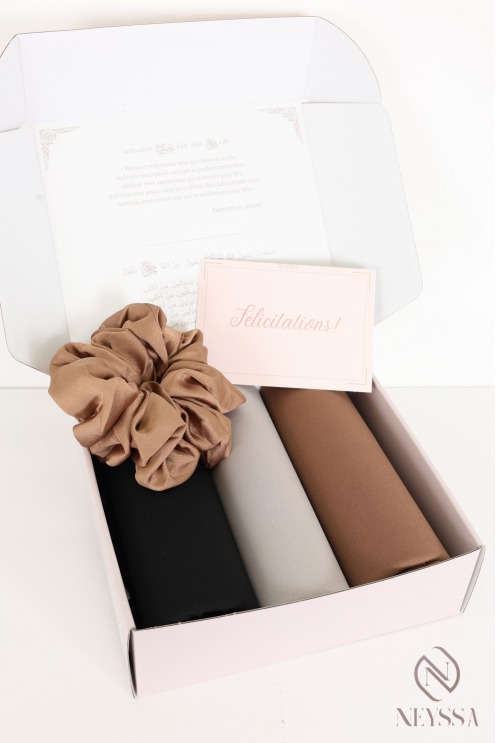 Geschenkbox mit 3 hochwertigen Jersey-Hijabs mit Wellenrand, Eid