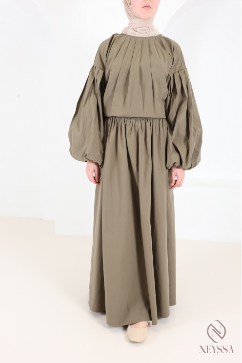 Women's Long Skirt and Puff-Sleeve Blouse Set