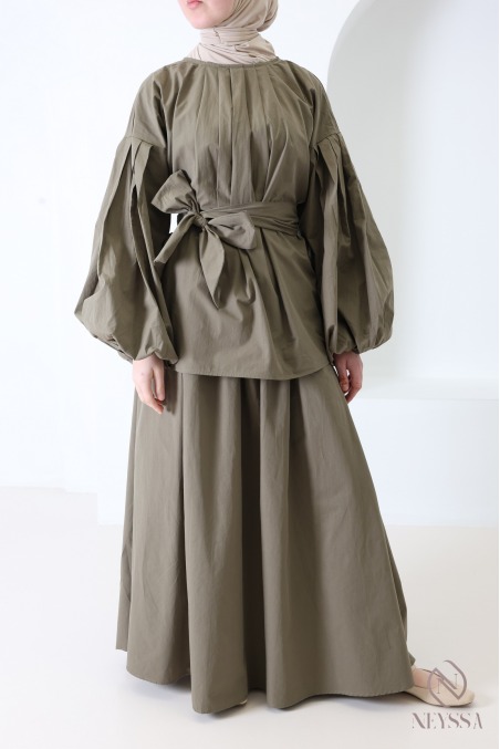 Women's Long Skirt and Puff-Sleeve Blouse Set