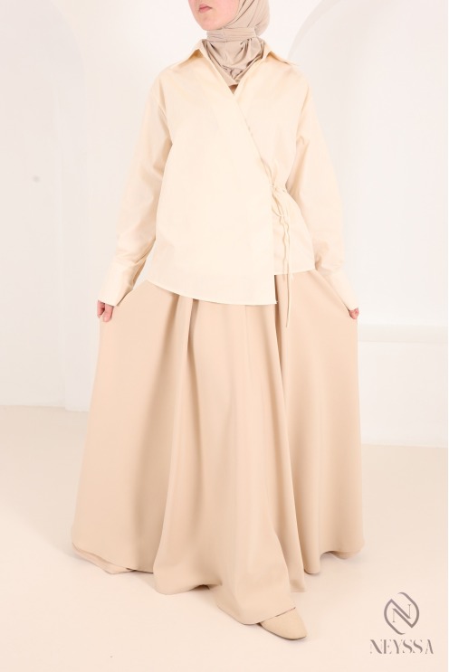 High-waisted, elasticated long skirt in crepe fabric, flared pockets