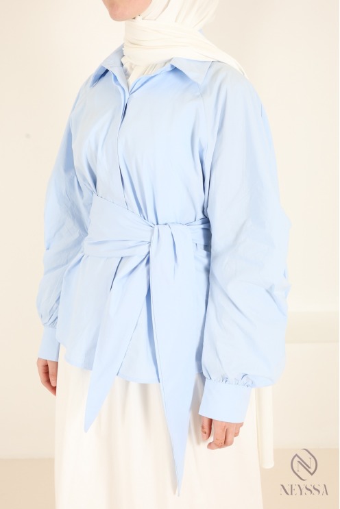 100% cotton barrel-sleeve shirt with a tie at the waist