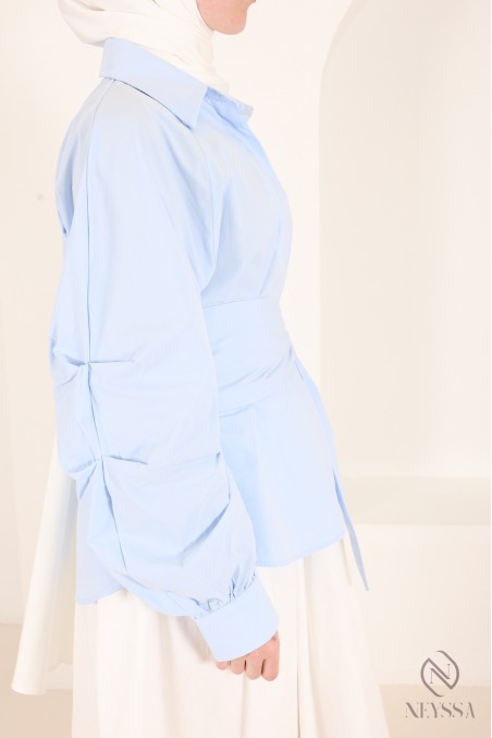 100% cotton barrel-sleeve shirt with a tie at the waist